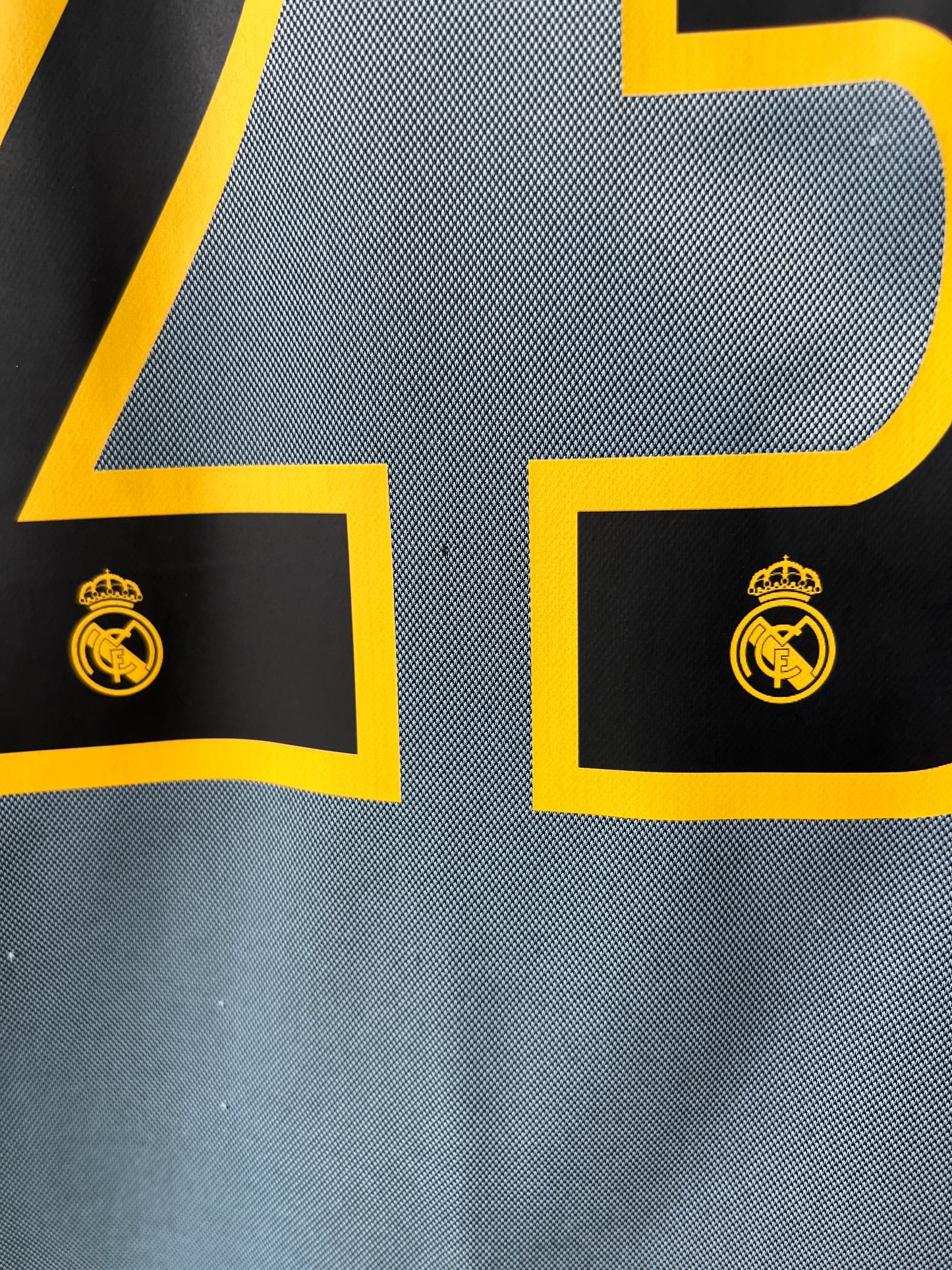 (M fits L) Real Madrid 2003-04 Third Shirt Beckham #23