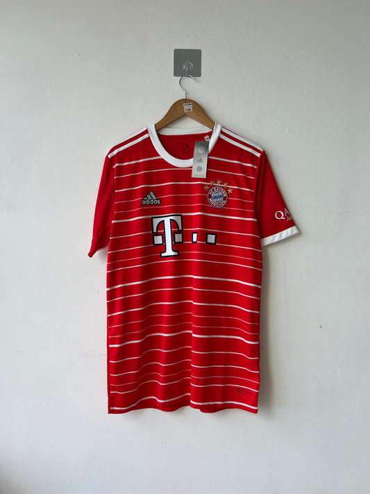 Bayern Munich 2022-23 Home Shirt Muller #25 (NEW) (L)