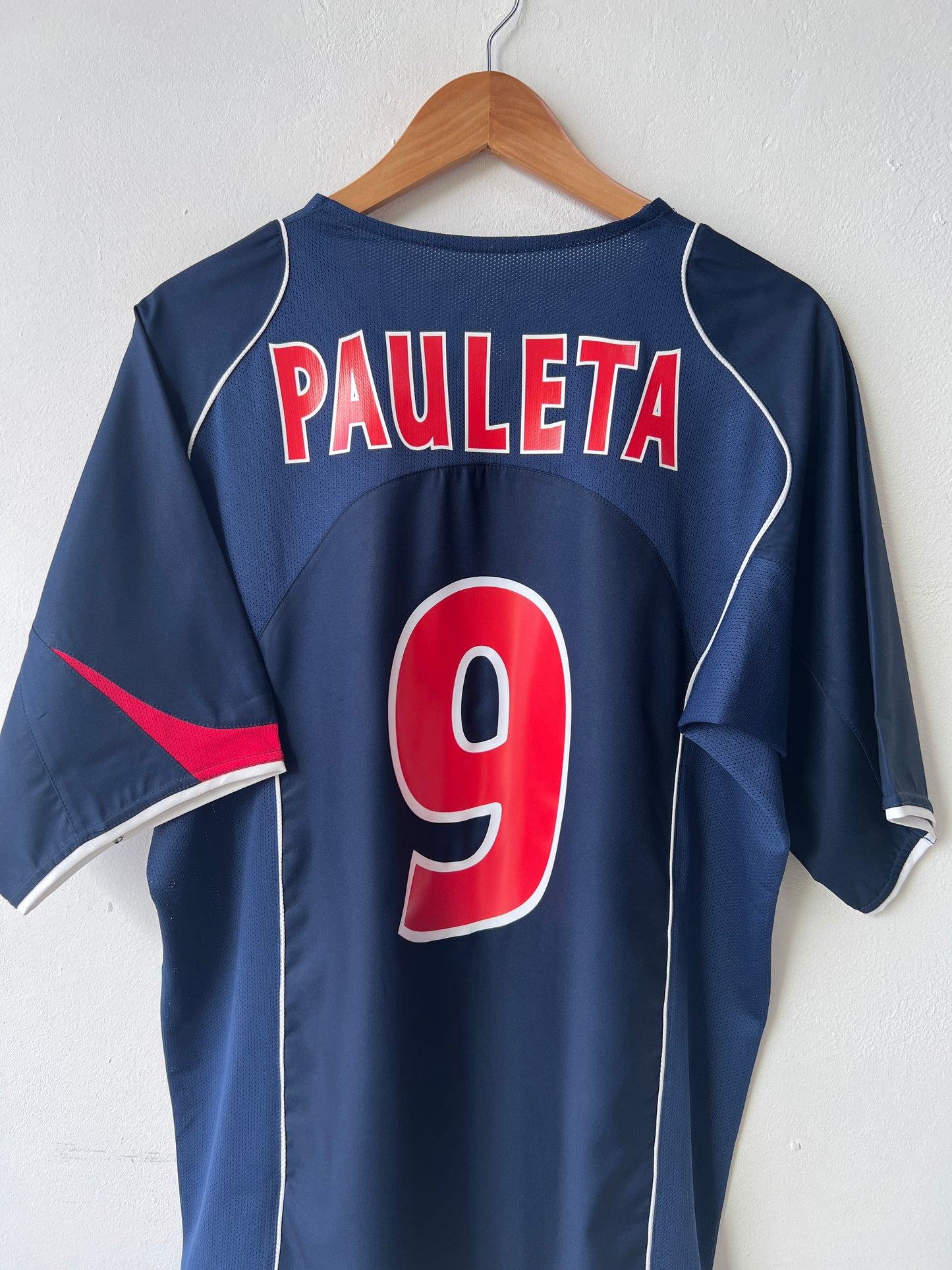 (L) PSG 2004-05 Home Shirt Pauleta #9