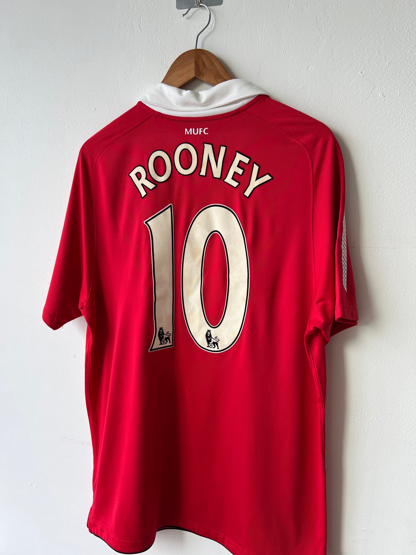 Manchester United 2010-11 Home Shirt Rooney #10 (L)