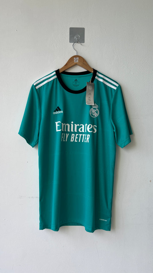 Real Madrid 2021-22 Third Shirt Kroos #8 (L) (Brand New)