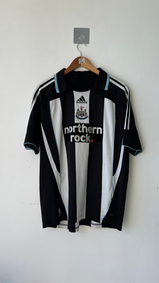 Newcastle 2007-09 Home Shirt Smith #17 (L)
