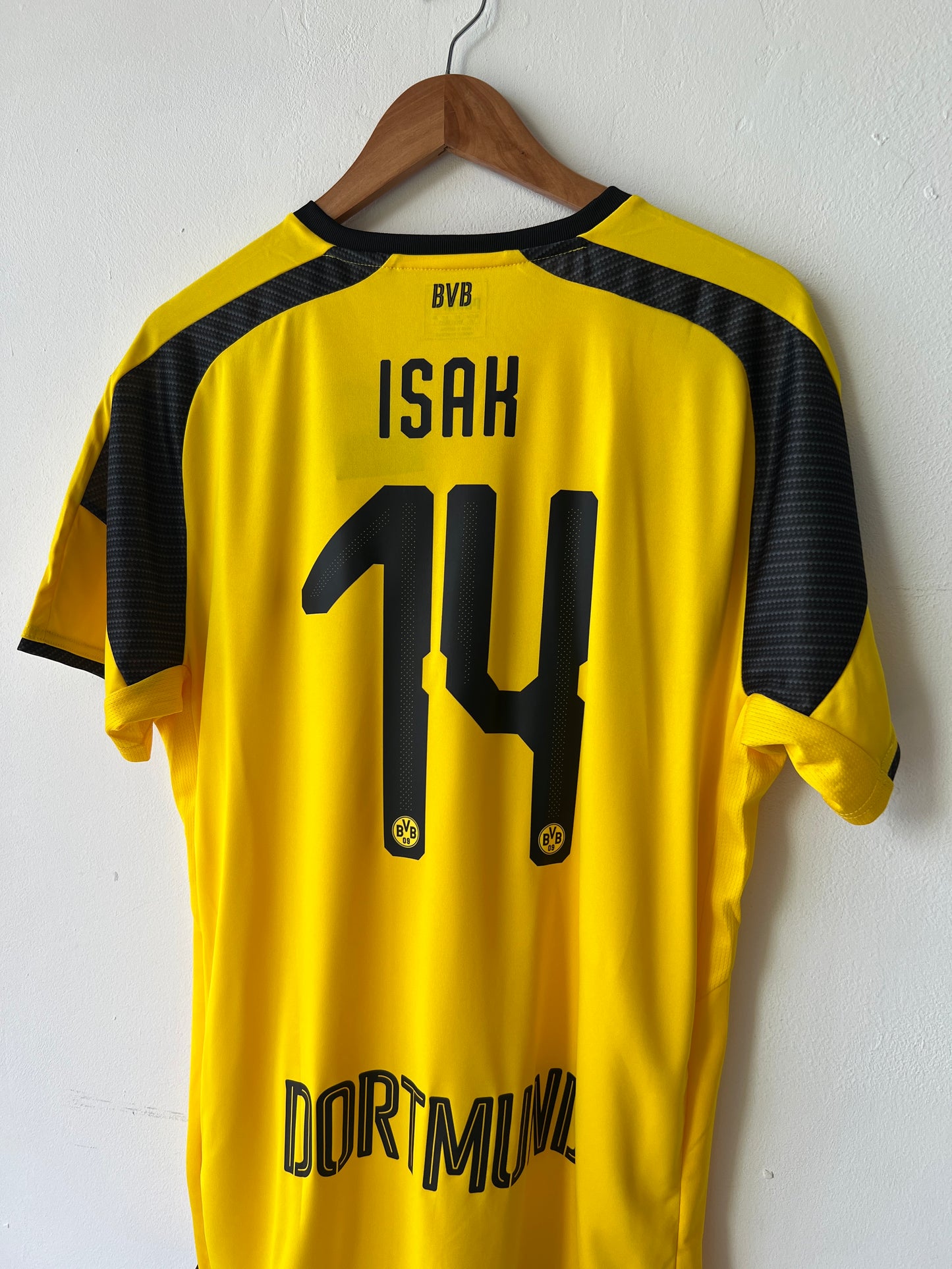 Borussia Dortmund 2016-17 Home Shirt Isak #14 (Brand New) (L)