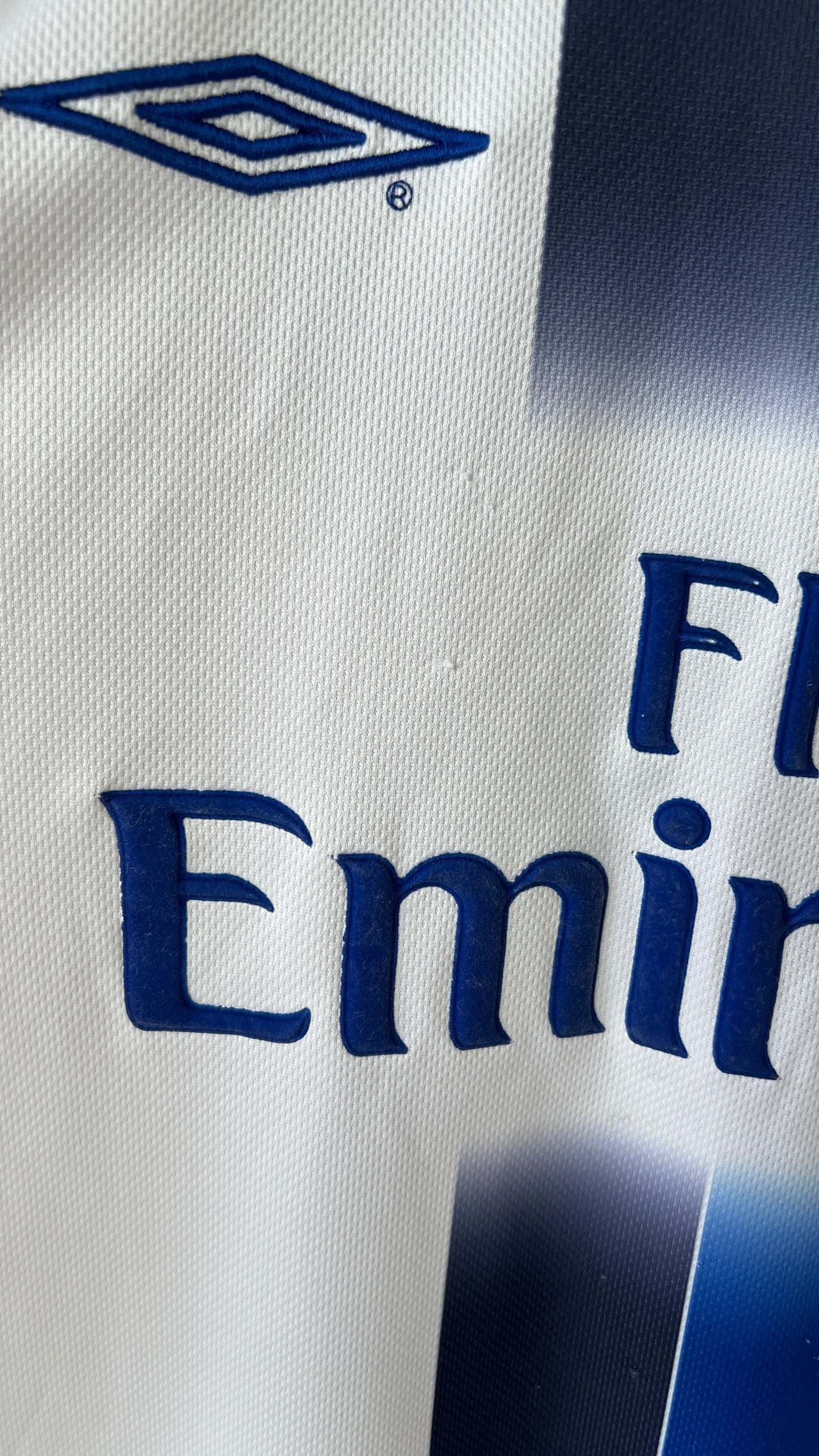 Chelsea 2003-05 Away Shirt Drogba #15 (L)