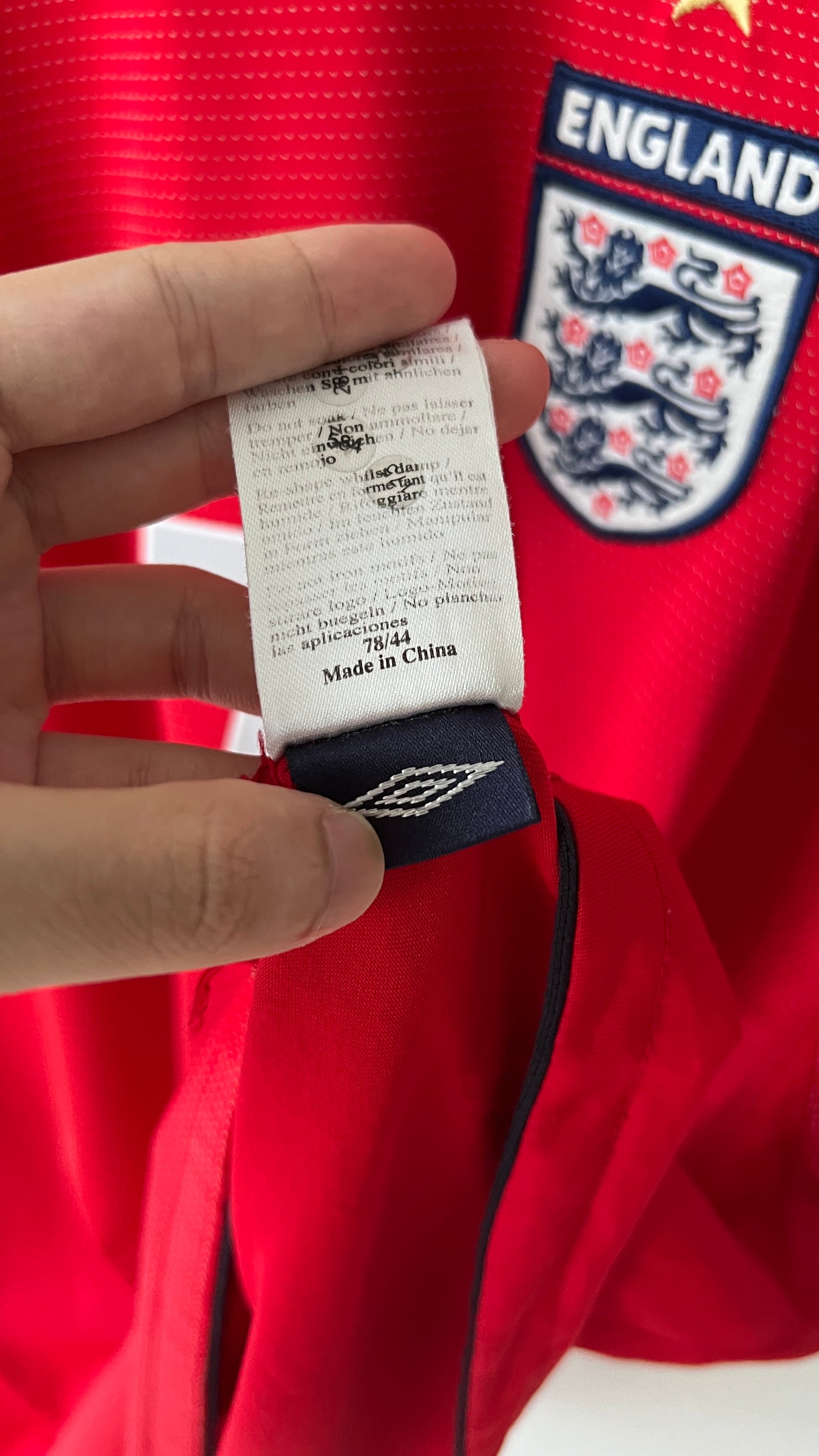 England 2004-06 Away Shirt Beckham #7 (M)