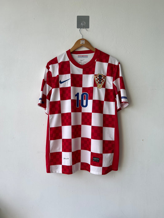 (L) Croatia 2010-12 Home Shirt Modric #10