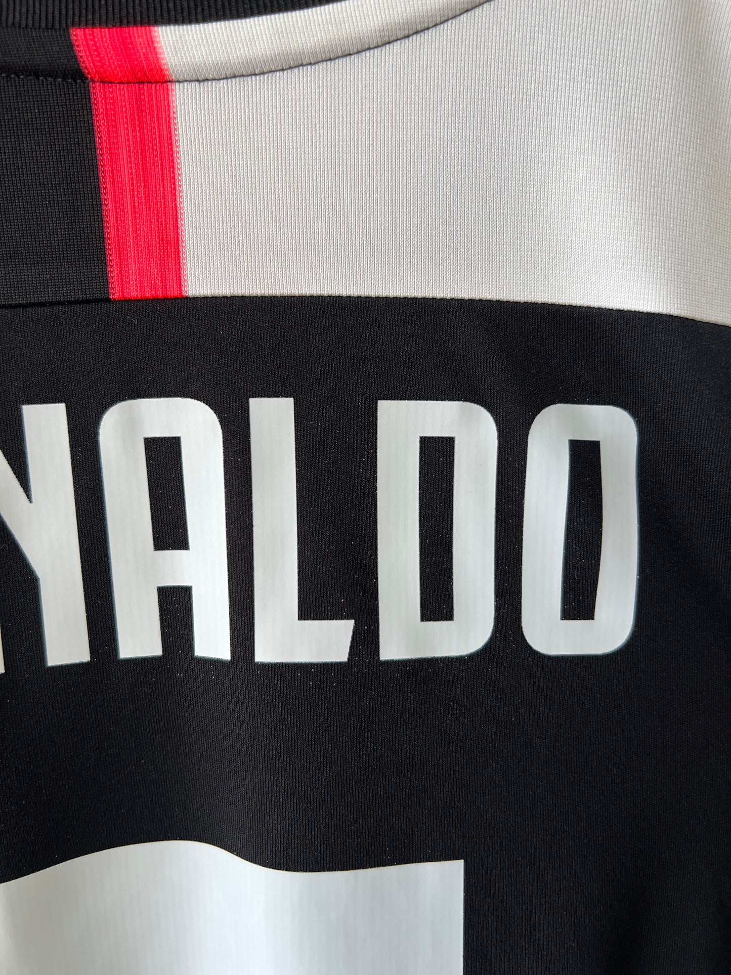 (L) Juventus 2019-20 Home Shirt Ronaldo #7