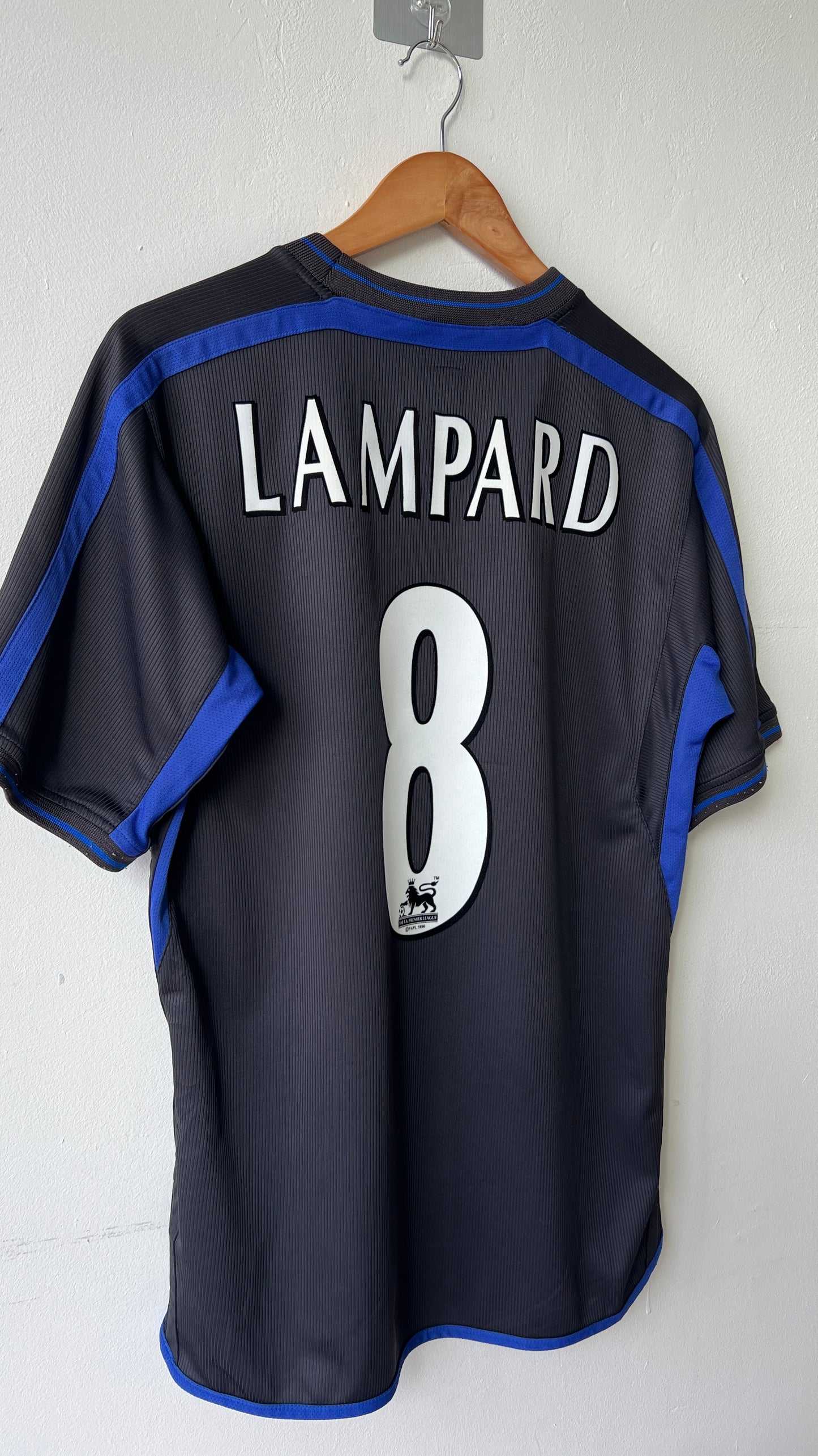 Chelsea 2002-04 Away Shirt Lampard #8 (M)