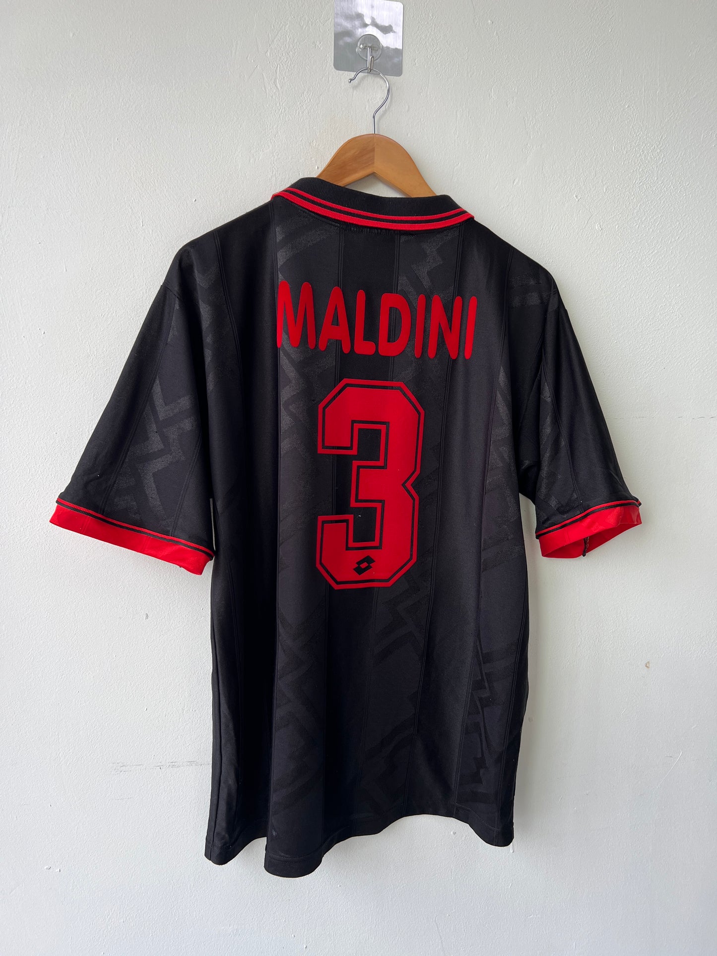 (L) AC Milan 1996-97 Third Shirt Maldini #3