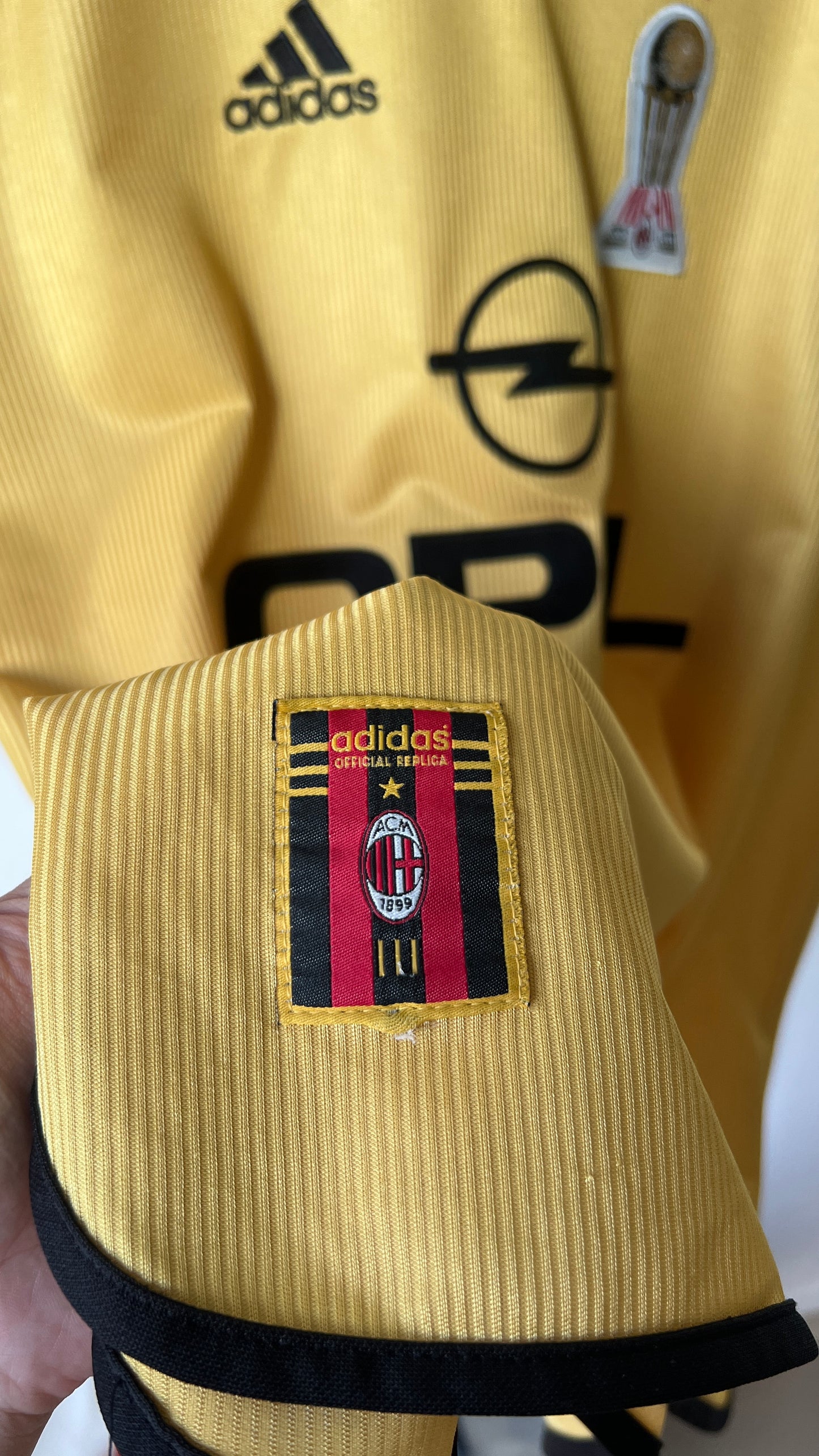 AC Milan 1999-00 Fourth Shirt Maldini #3 (L)