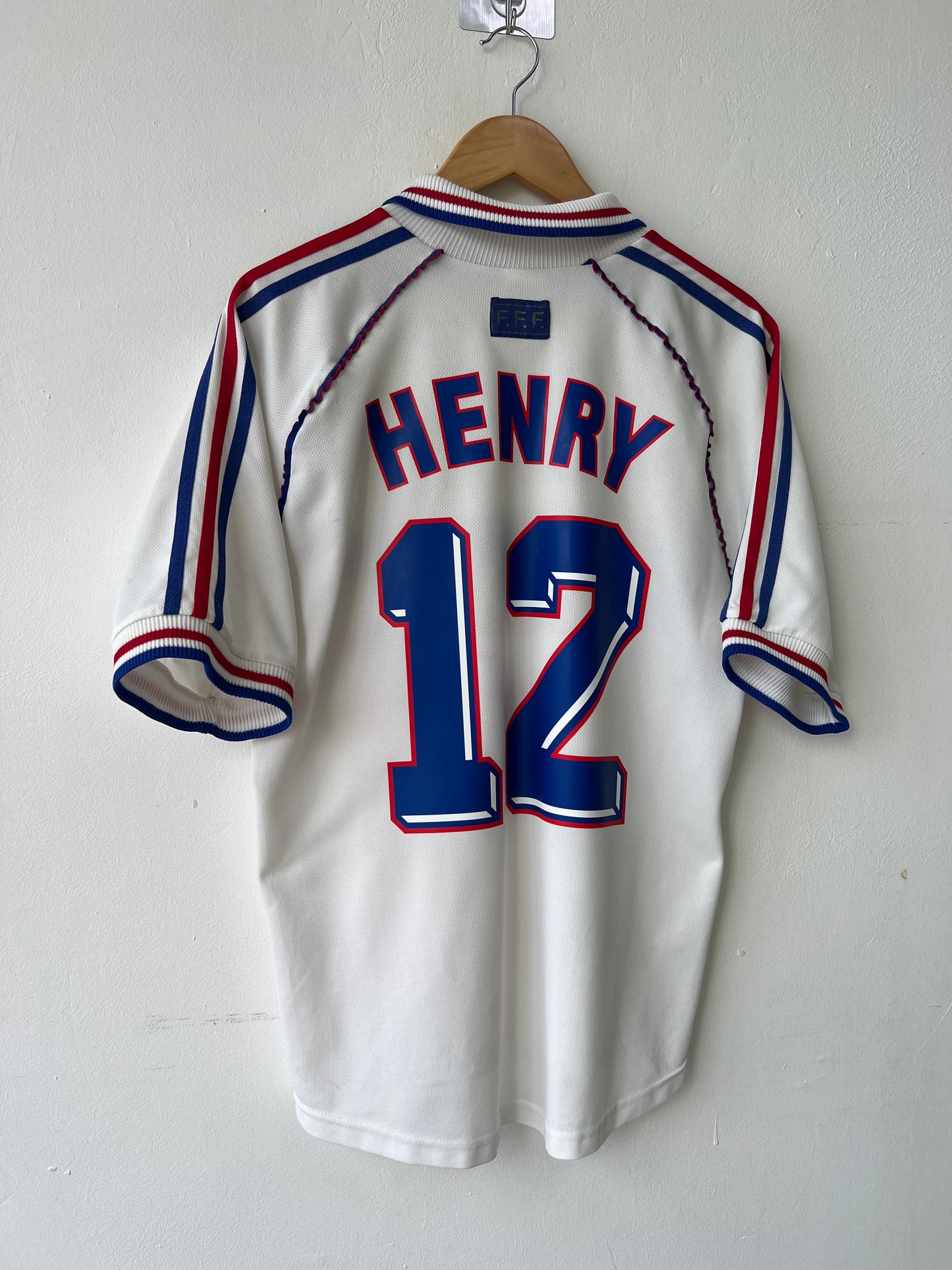 (M) France 1998-00 Away Shirt Henry #12