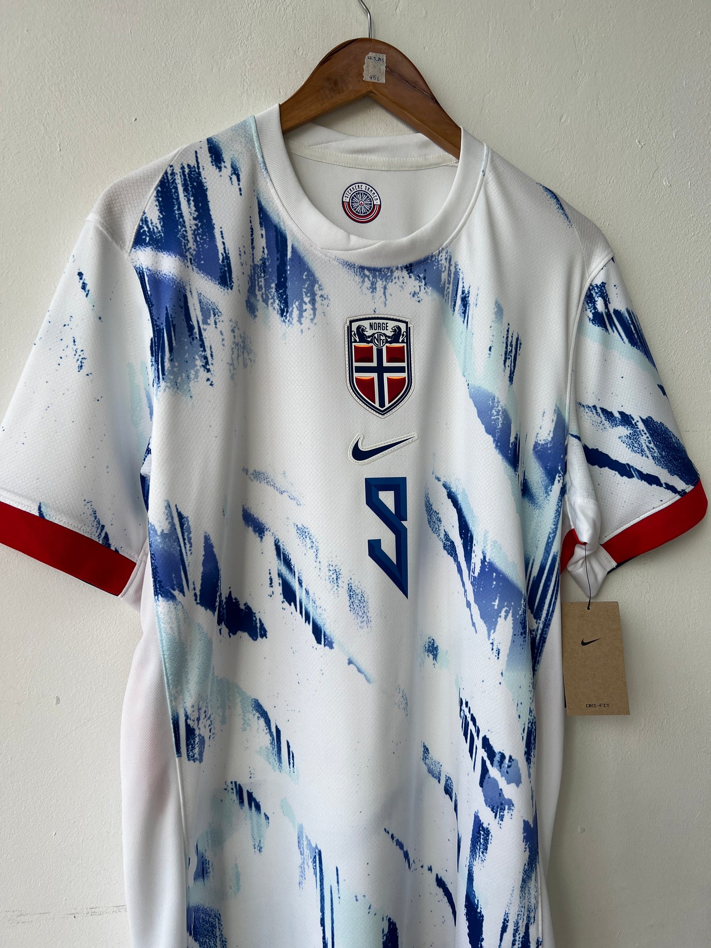 (L) Norway 2024-25 Away Shirt Haaland #9 (NEW)