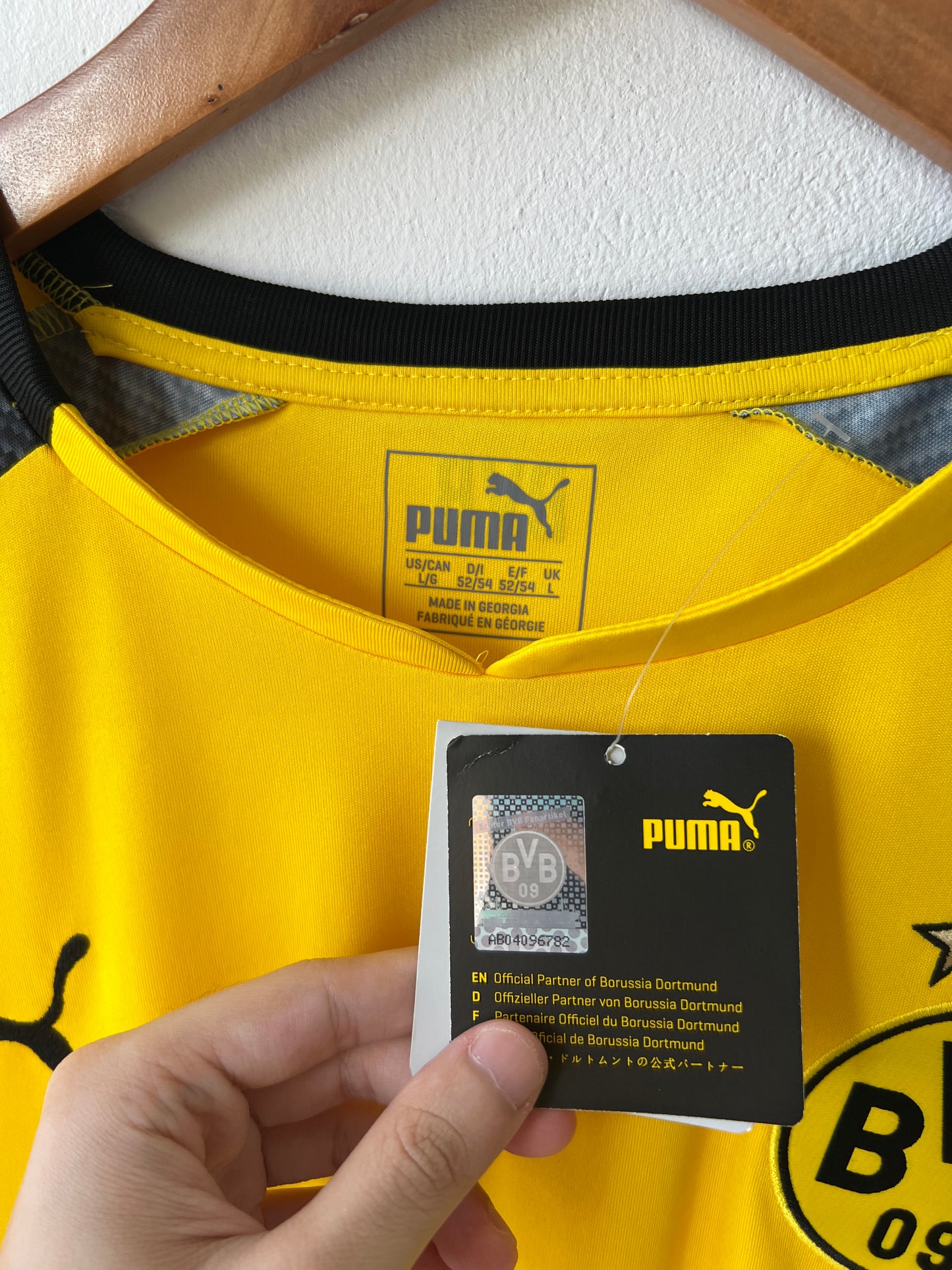 Borussia Dortmund 2016-17 Home Shirt Isak #14 (Brand New) (L)