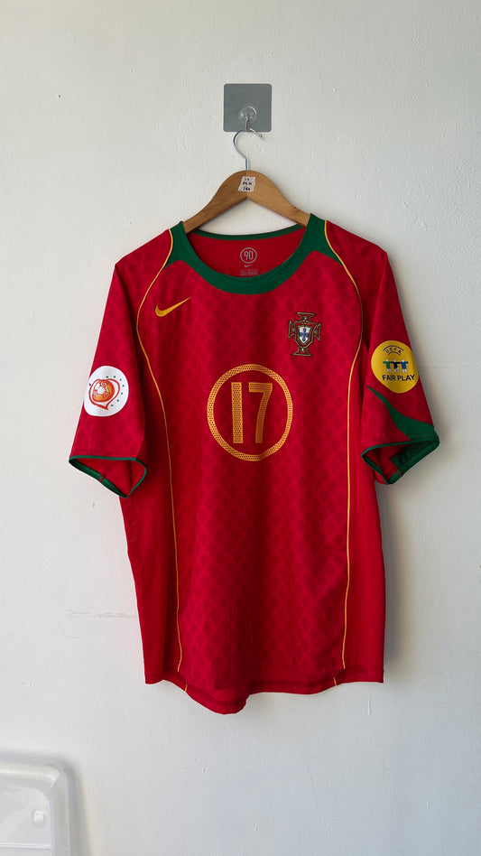 Portugal 2004-06 Home Shirt C. Ronaldo #17 (L)