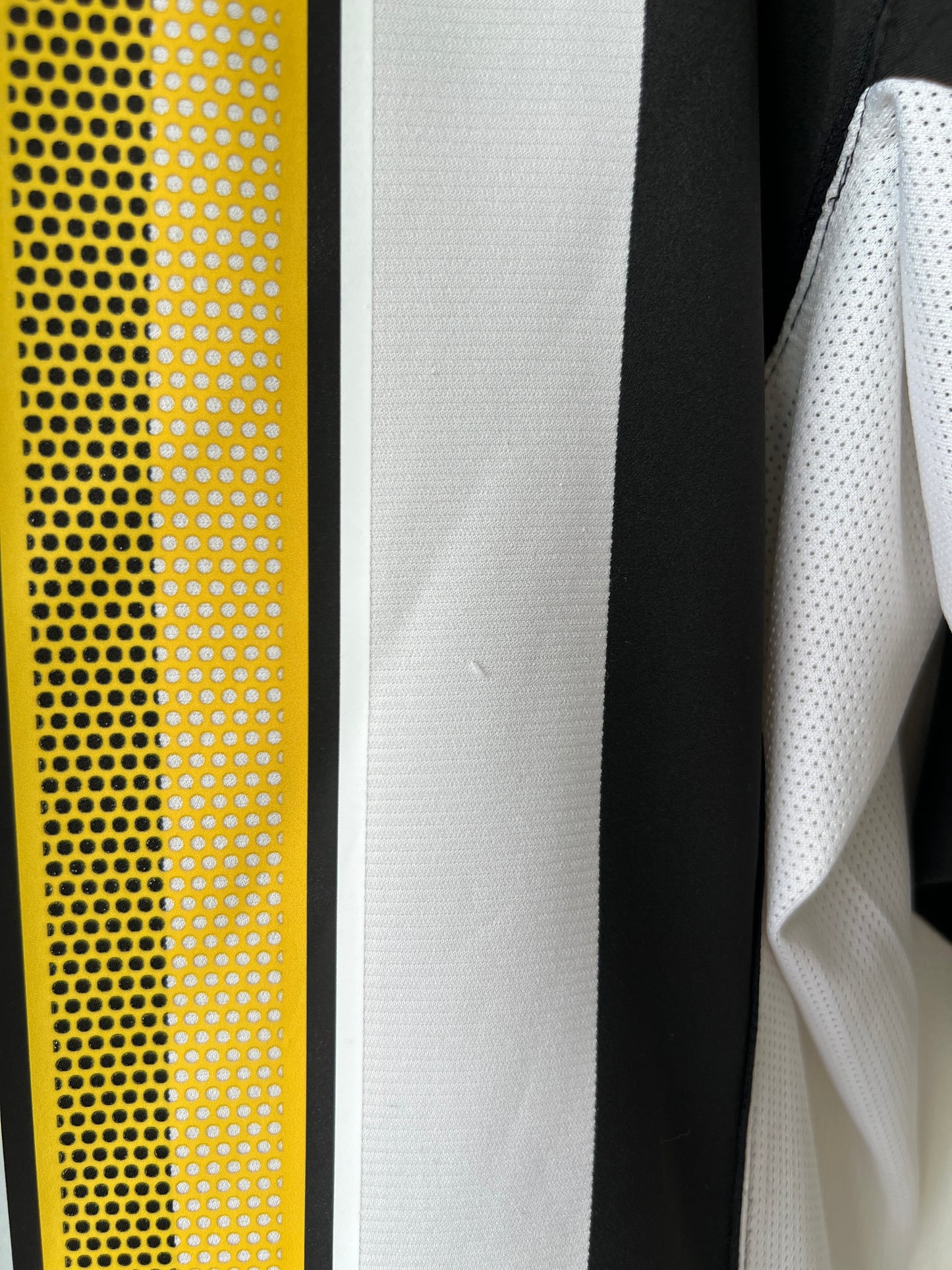 (M) Juventus 2004-05 Home Shirt Nedved #11