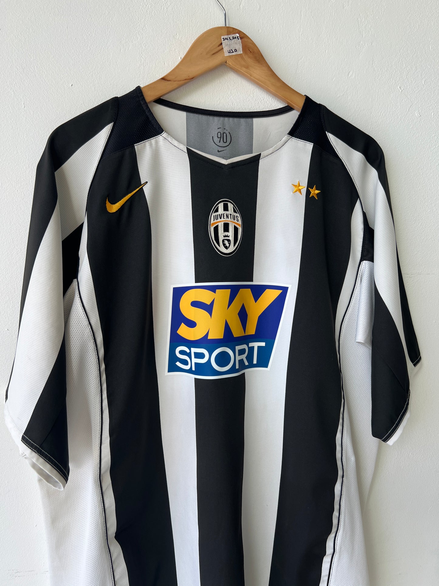 Juventus 2004-05 Home Shirt Ibrahimovic #9 (XL)