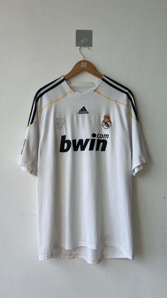 Real Madrid 2009-10 Home Shirt Ronaldo #9 (XL)