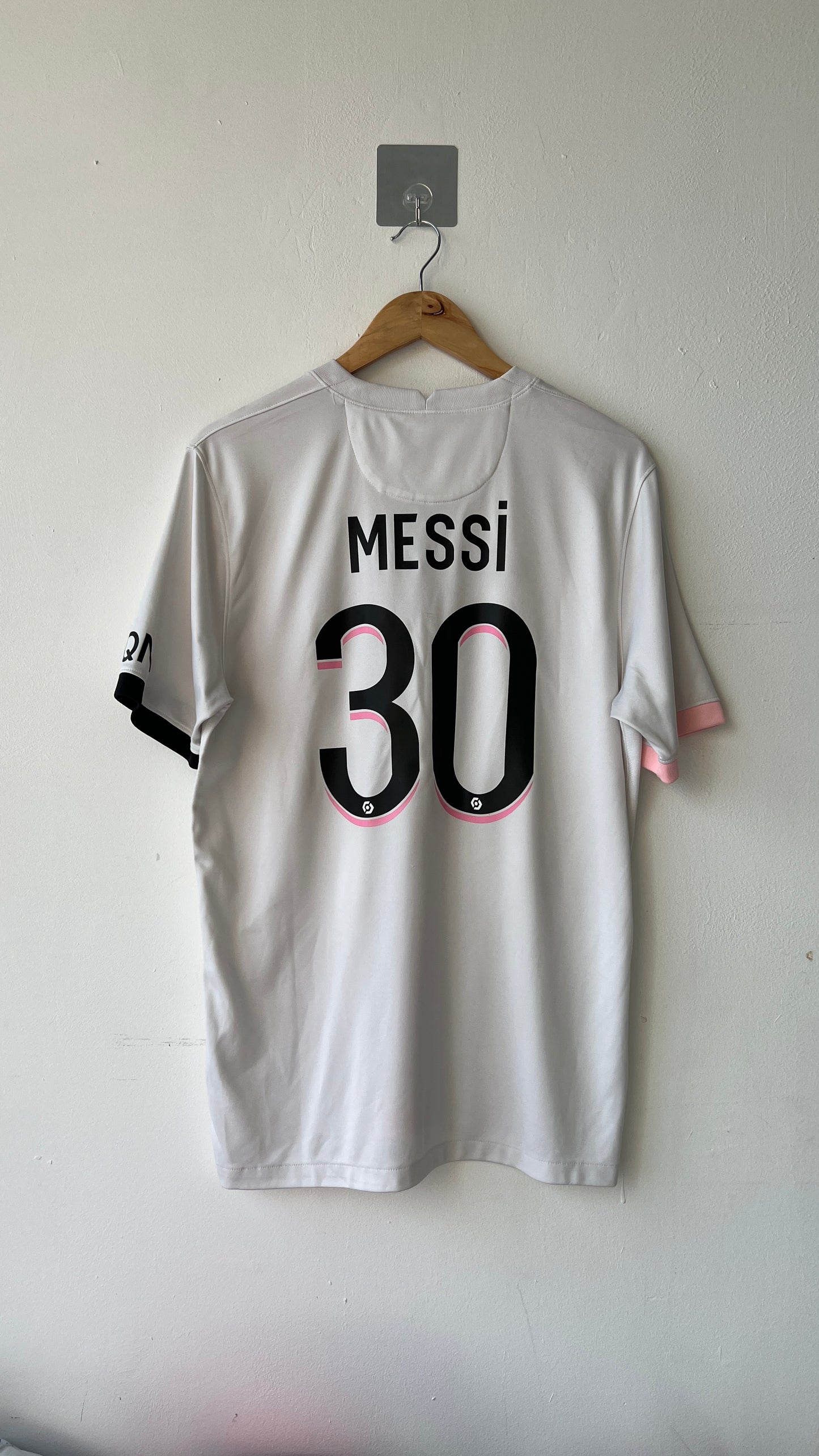 PSG 2021-22 Away Shirt Messi #30 (L)