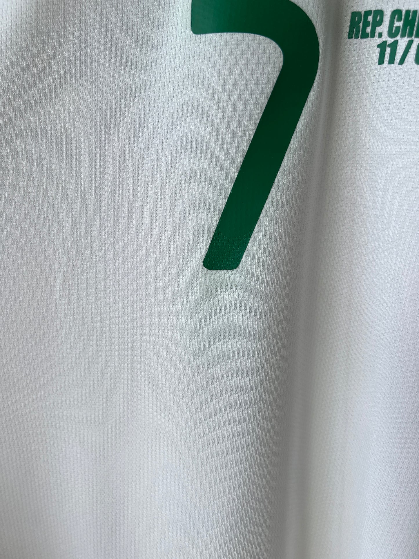 Portugal 2008-10 Away Shirt MDT Ronaldo #7 (L)