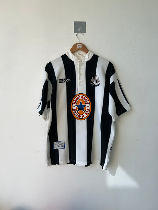 Newcastle 1995-97 Home Shirt Shearer #9 (L)