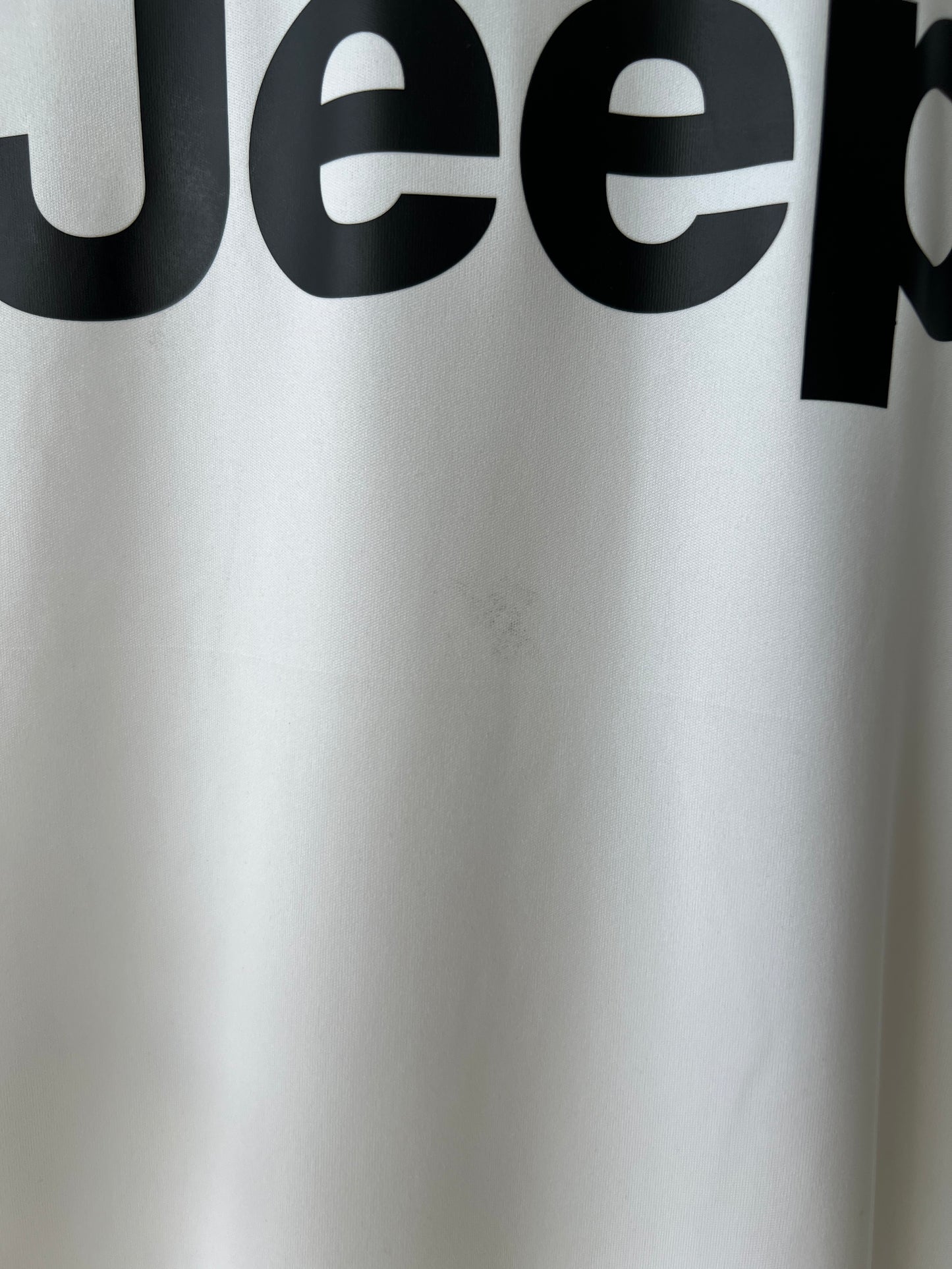 Juventus 2016-17 Third Shirt Marchisio #8 (NEW) (M)