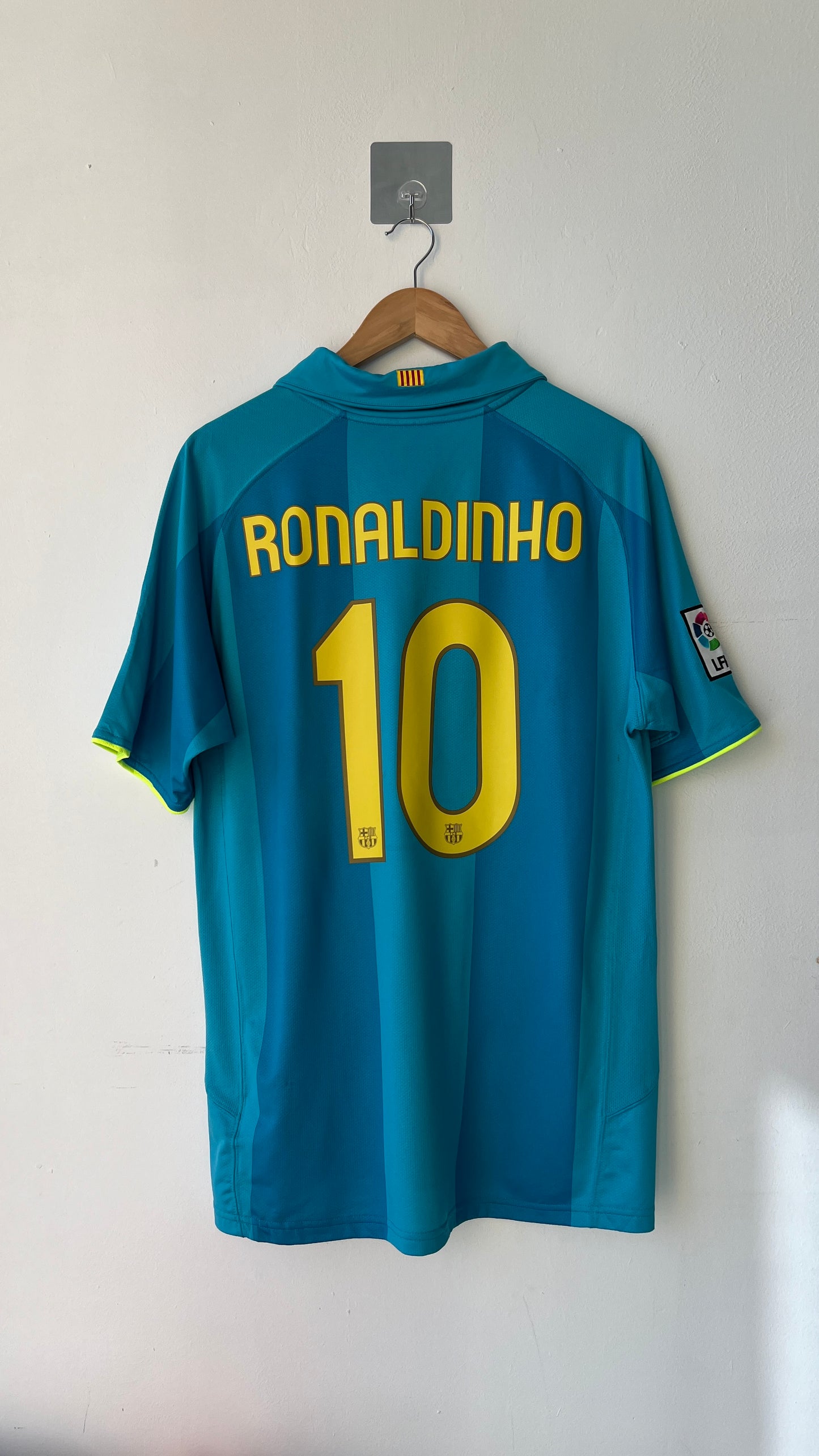Barcelona 2007-09 Away Shirt Ronaldinho #10 (L)