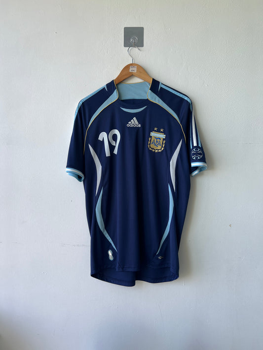 (M) Argentina 2006-08 Away Shirt Messi #19