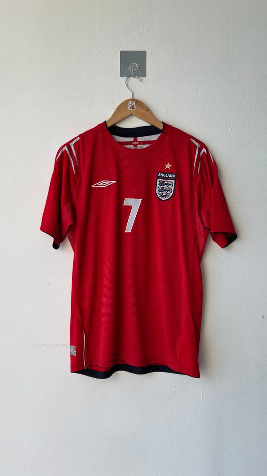England 2004-06 Away Shirt Beckham #7 (M)