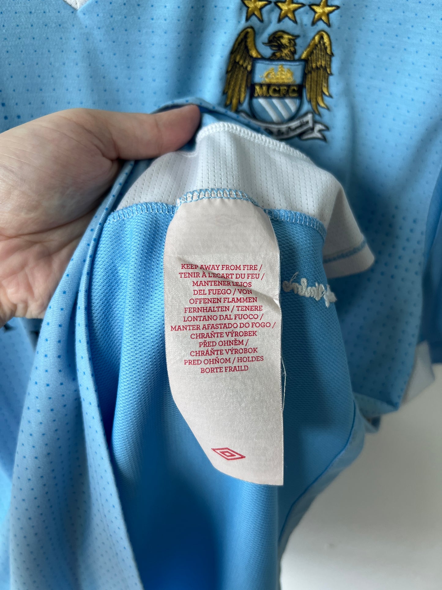 Manchester City 2011-12 Home Shirt Kun Aguero #16 (L)
