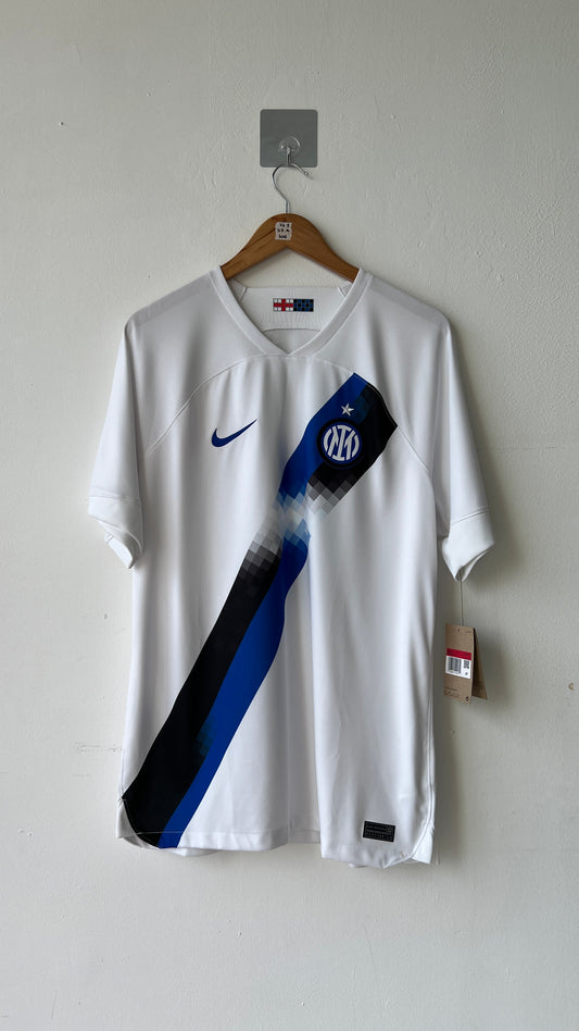 Inter Milan 2023-24 Away Shirt Lautaro #10 (L) (Brand New)