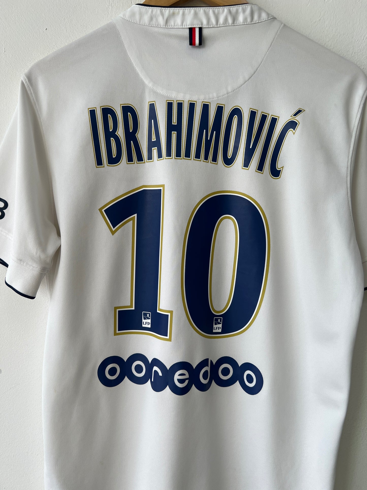 (M) PSG 2014-15 Away Shirt Ibrahimovic #10