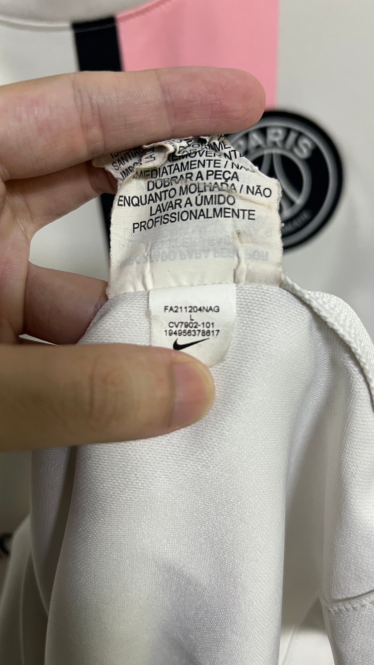 PSG 2021-22 Away Shirt Messi #30 (L)