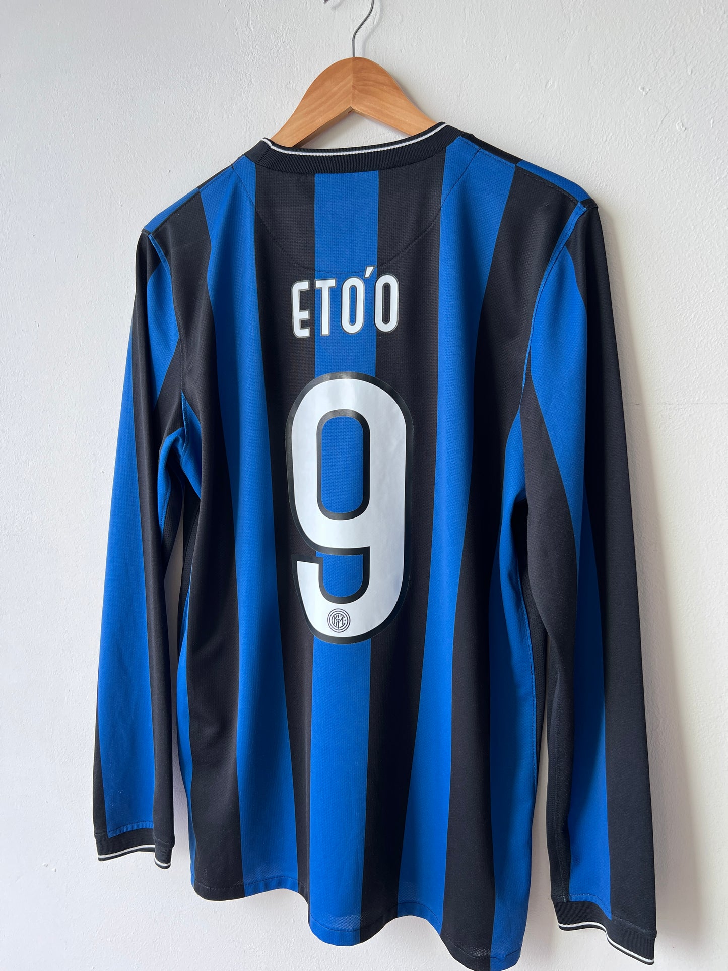 Inter Milan 2009-10 Home Shirt Long Sleeve Eto'o #9 (M)