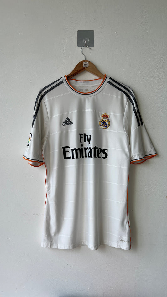 Real Madrid 2013-14 Home Shirt Bale #11 (L)