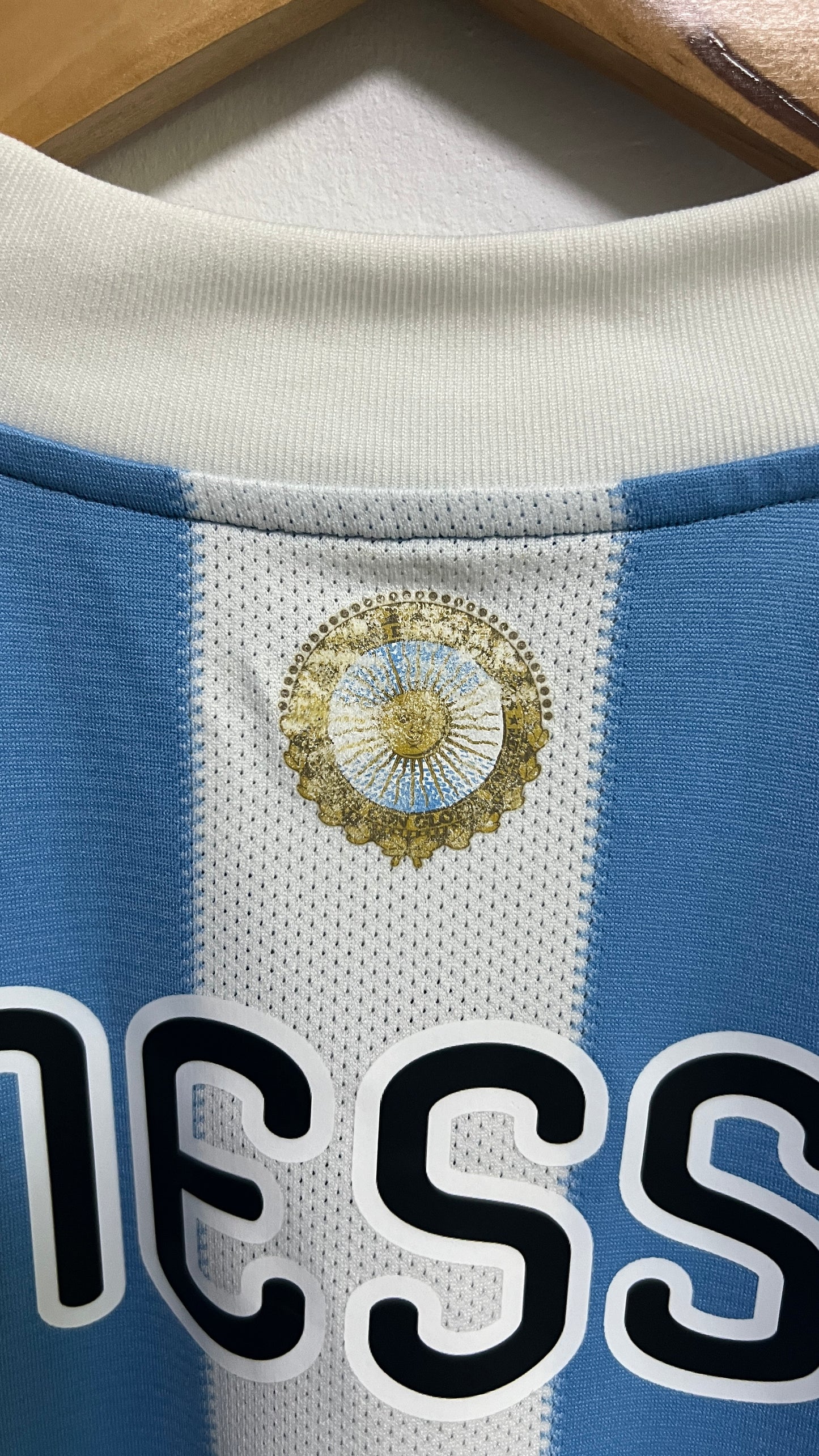 Argentina 2010-11 Home Shirt Messi #10 (M)