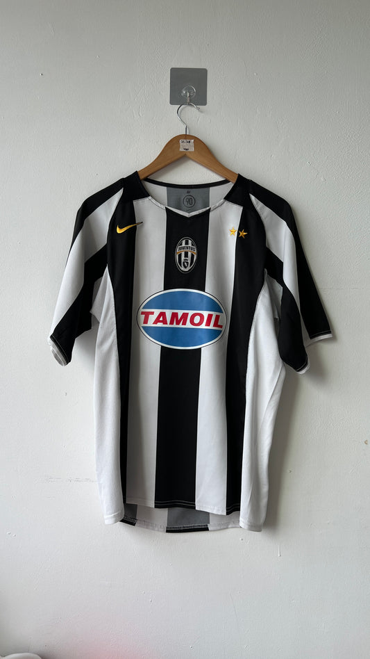 Juventus 2005-06 Home Shirt Ibrahimovic #9 (M)