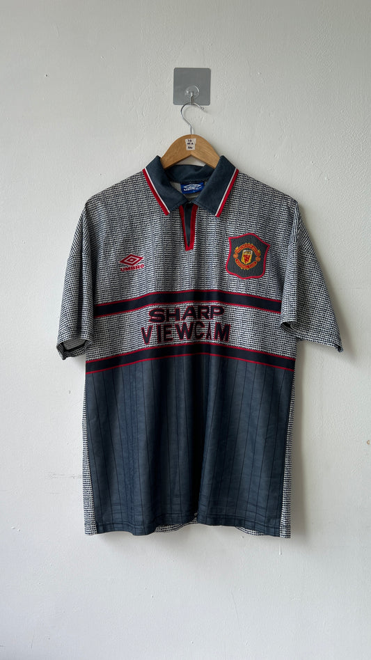 Manchester United 1995-96 Away Shirt Cantona #7 (L)