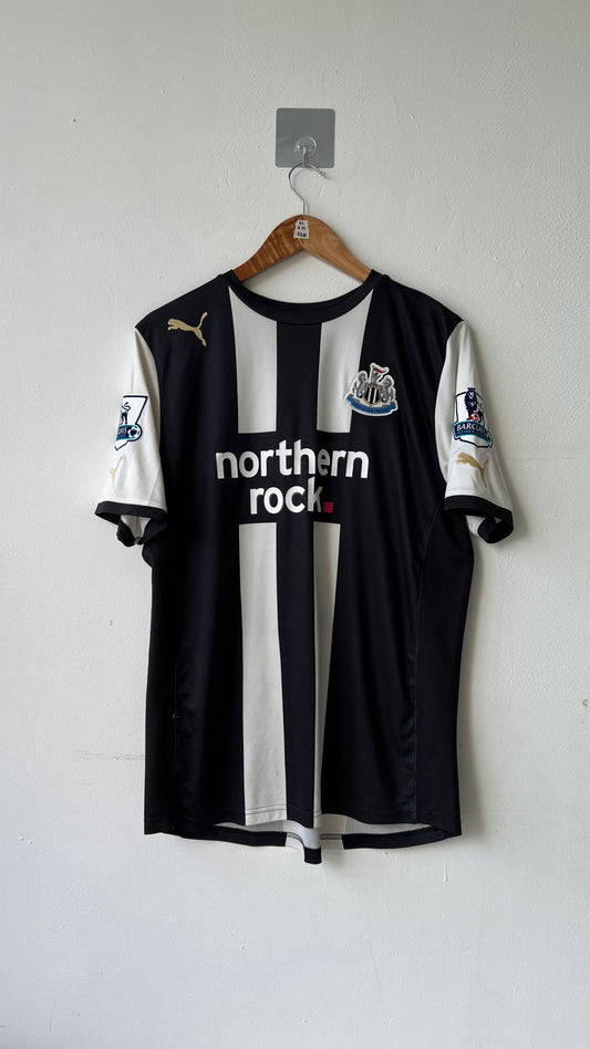 Newcastle 2011-12 Home Shirt Ben Arfa #10 (M)