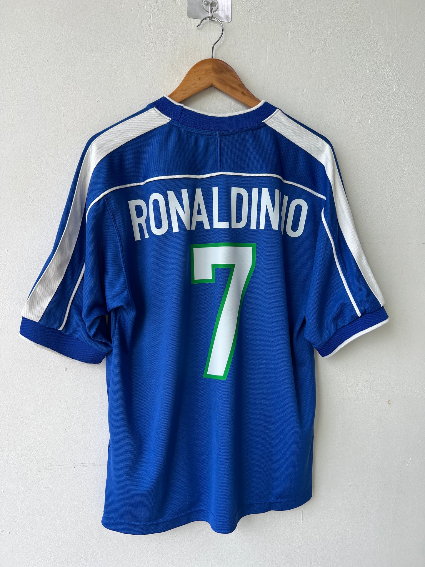 (M fits L) Brazil 1998-00 Away Shirt Ronaldinho #7