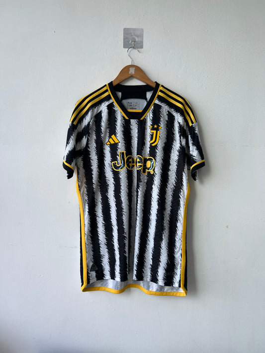 (L) Juventus 2023-24 Home Player Issue Shirt Yildiz #15