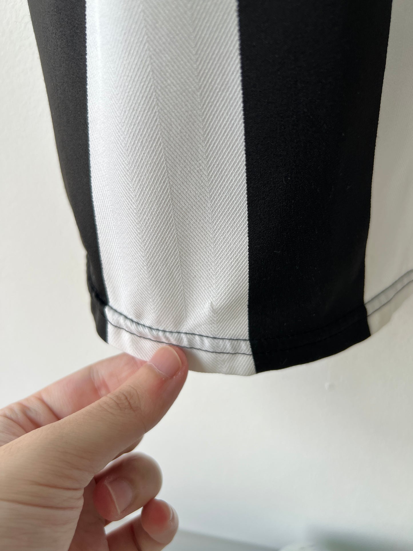 (L) Juventus 2005-06 Home Shirt Ibrahimovic #9