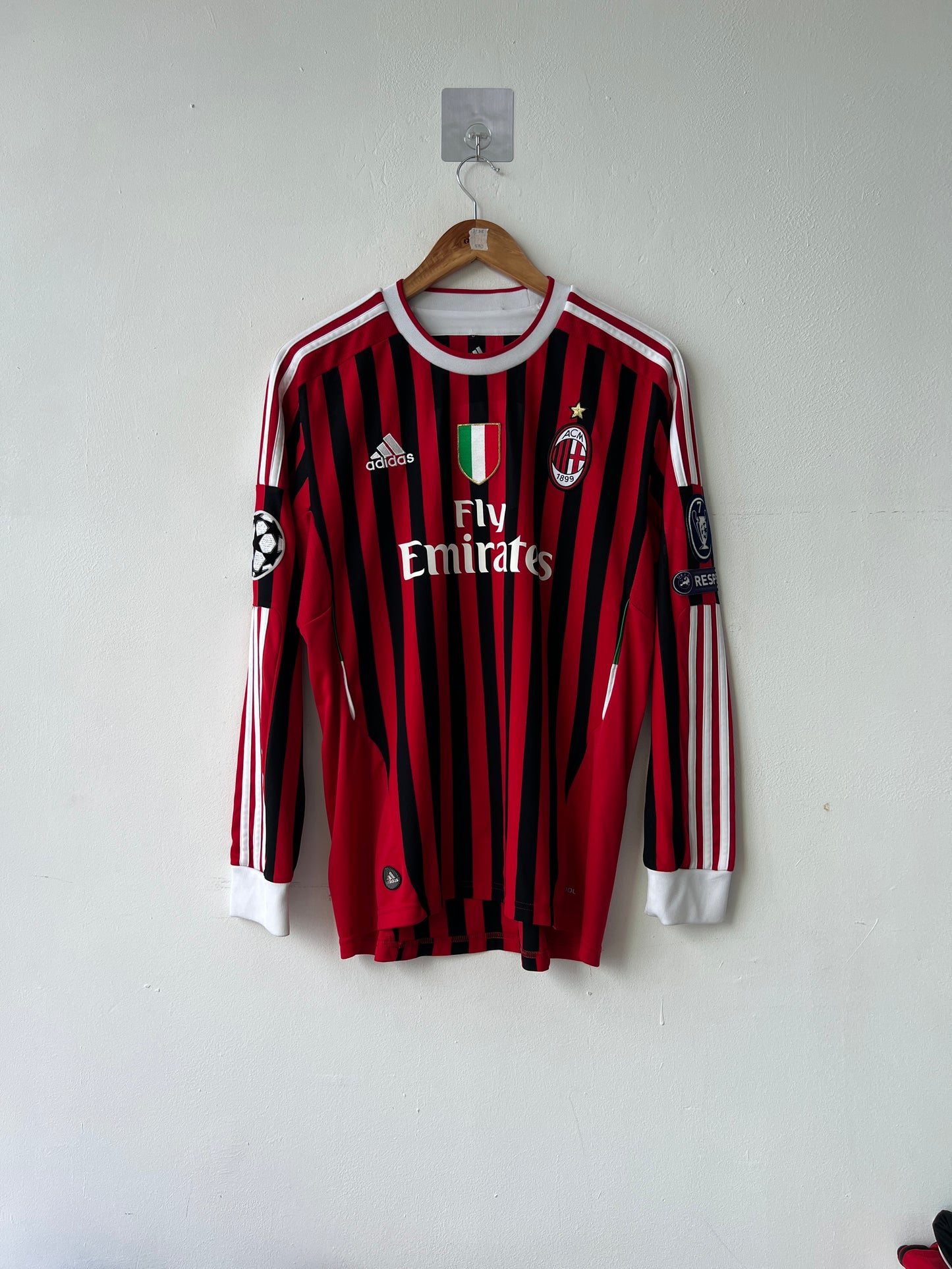 (M) AC Milan 2011-12 Home Long Sleeve Shirt Ibrahimovic #11