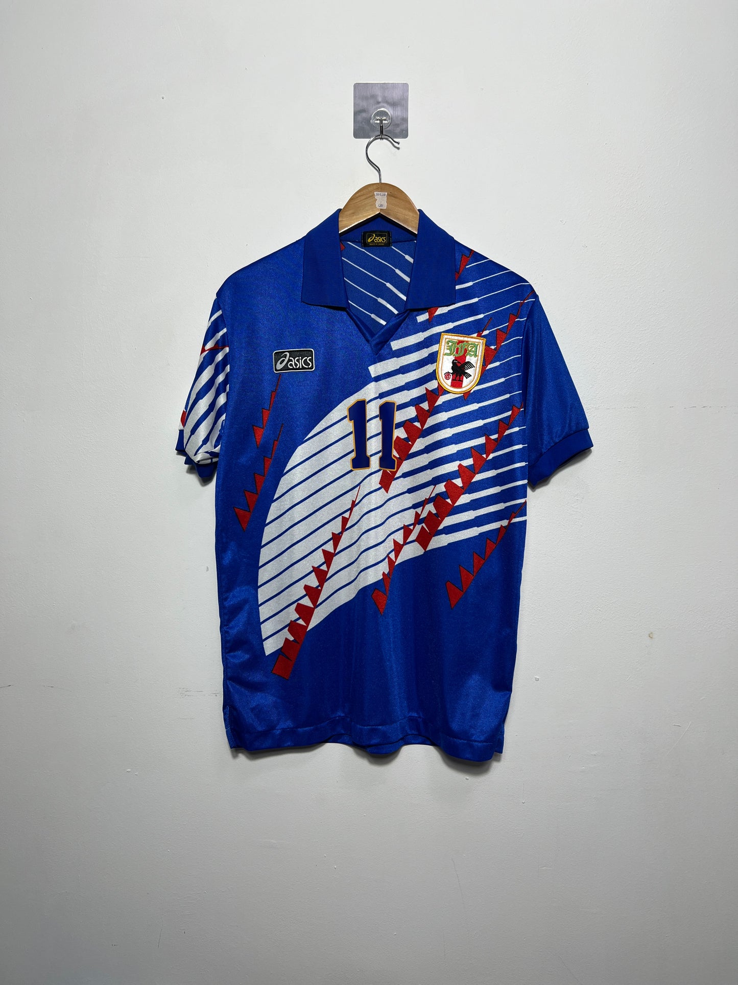 (M) Japan 1994-95 Home Shirt Kazu #11