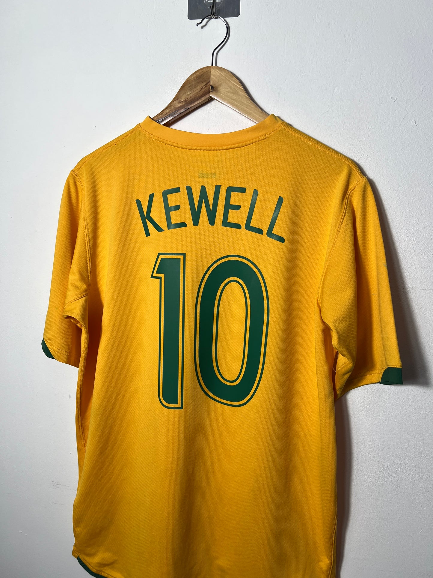 (L) Australia 2006-08 Home Shirt Kewell #10