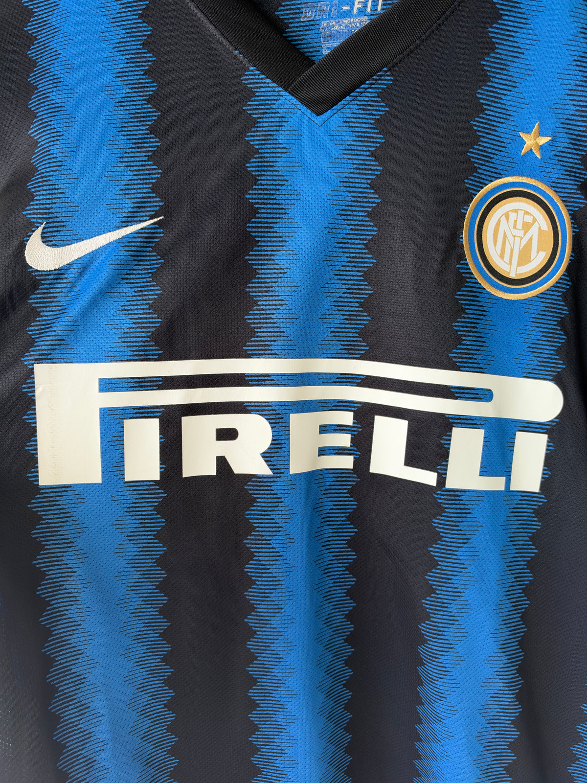 (L) Inter Milan 2010-11 Home Long Sleeve Shirt Sneijder #10 (NEW)