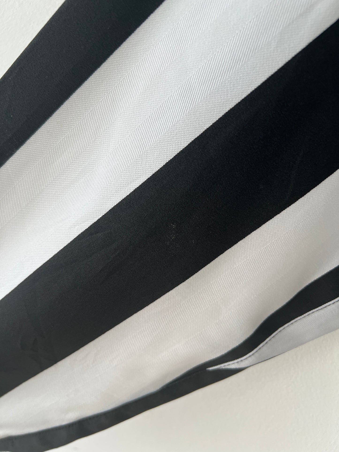 (XL) Juventus 2005-06 Home Long Sleeve Shirt Del Piero #10