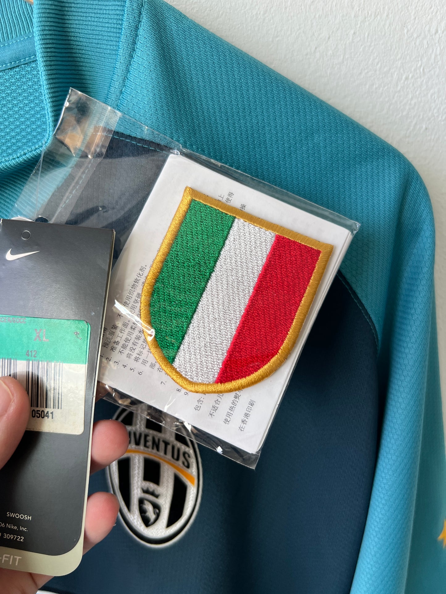 (XL) Juventus 2006-07 GK Shirt Buffon #1 (NEW)