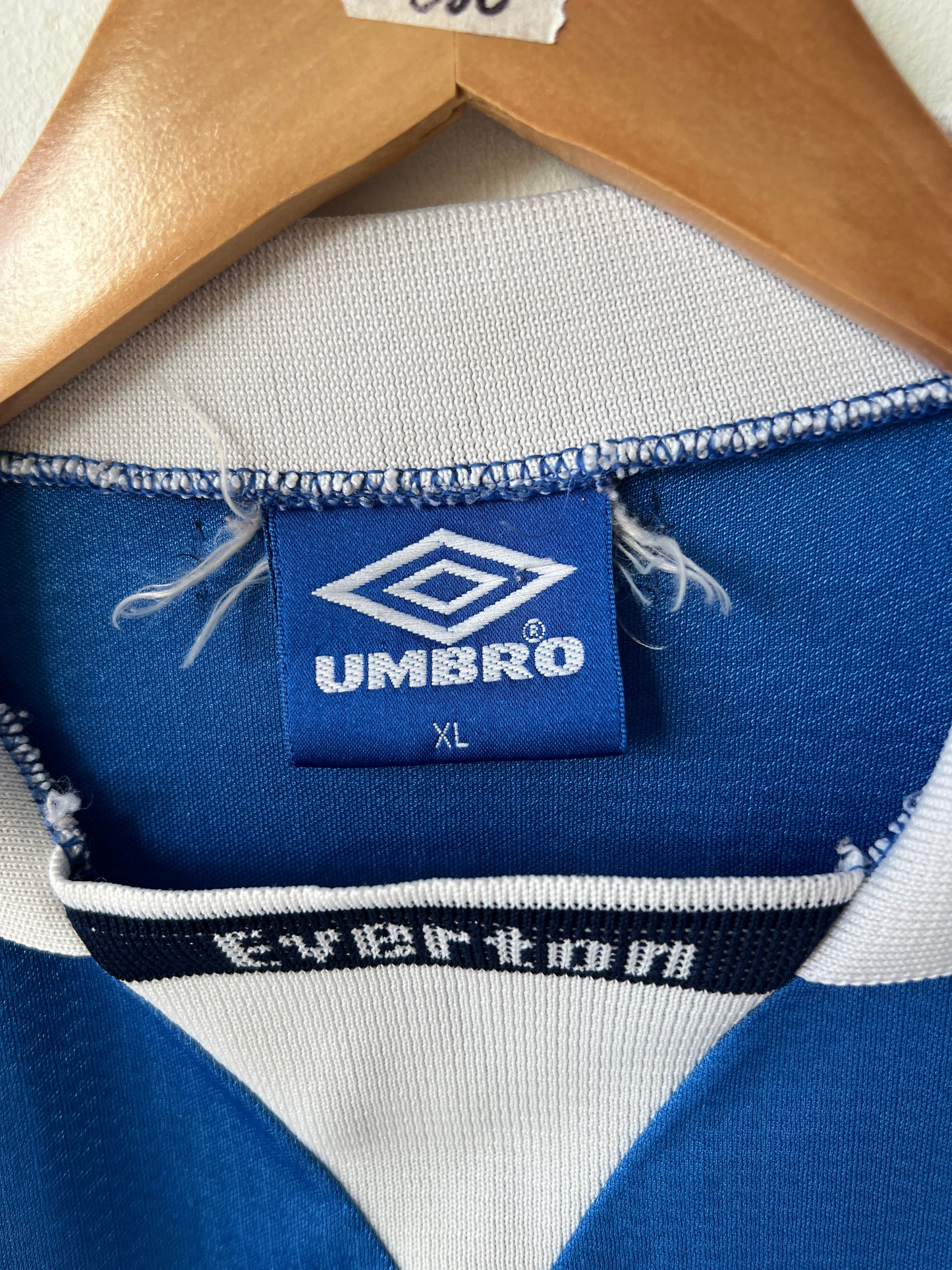 (XL) Everton 1997-99 Home Long Sleeve Shirt Materazzi #15