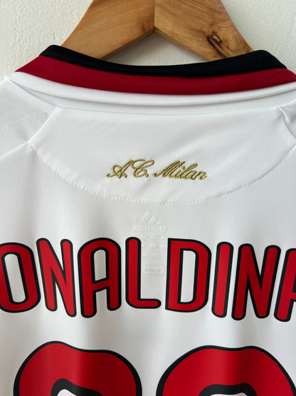 (L) AC Milan 2009-10 Away Shirt Ronaldinho #80