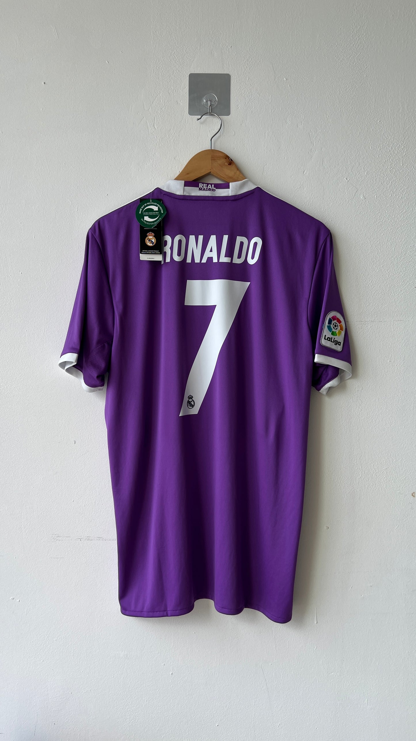 Real Madrid 2016-17 Away Shirt Ronaldo #7 (L)